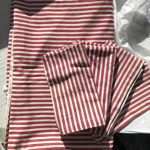 Pottery Barn Matching Table Runner & Napkins